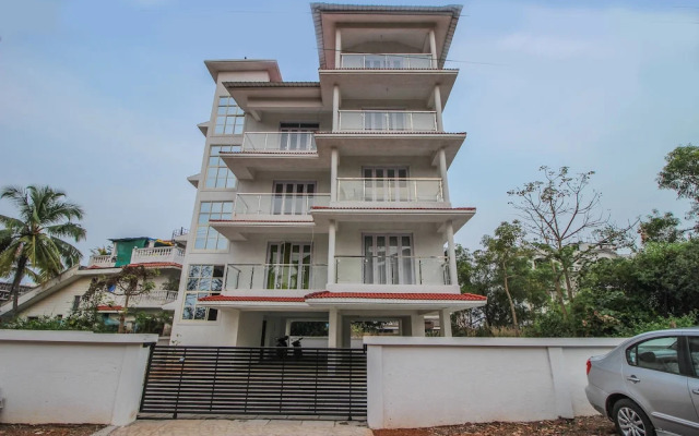 OYO 10296 Home Sunset View 3BHK Dona Paula