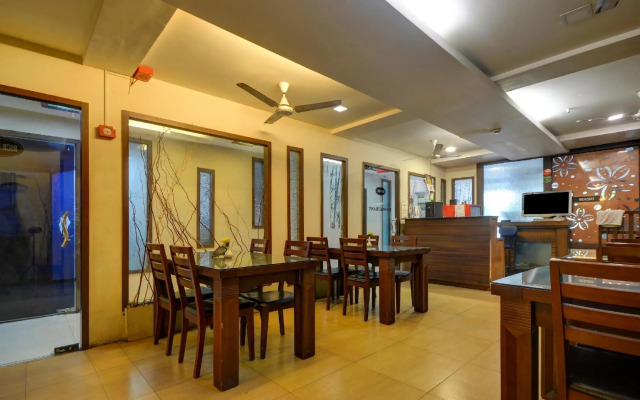 Hotel Vishnu Priya