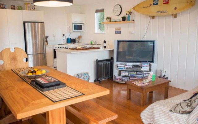 Nigel's Crib - Coopers Beach Holiday Home