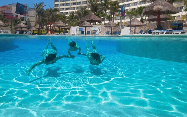 Royal Holiday At Grand Park Royal Cancun - All Inclusive