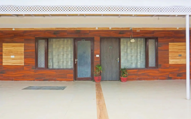 Fabhotel Vasant Villa