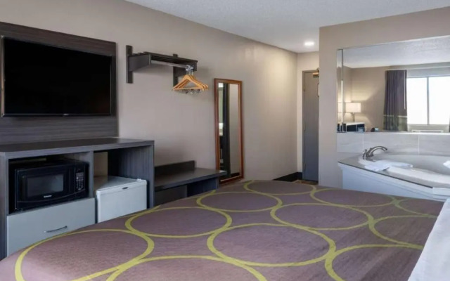 Super 8 Merrillville/Gary Area