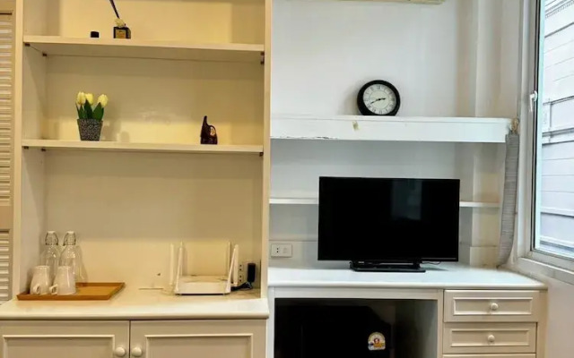 Comfy Crib Hostel 2
