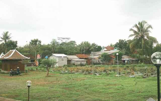 Balkondes Kembanglimus