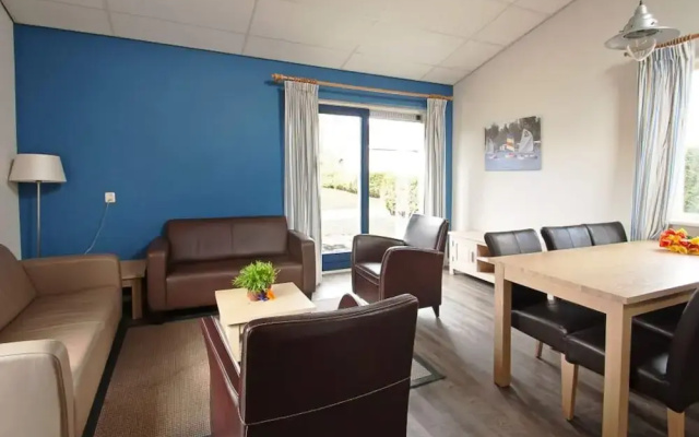 Detached Bungalow With a Dishwasher Near Leeuwarden
