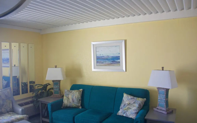 Beach House Golf and Racquet Club