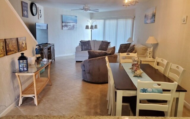 Island House G234