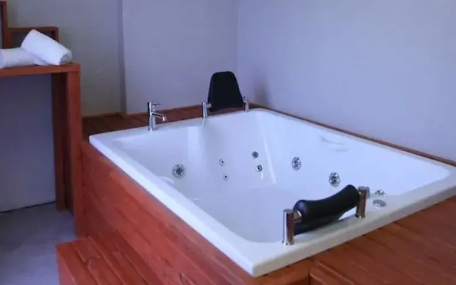 Nirvana Suit Otel