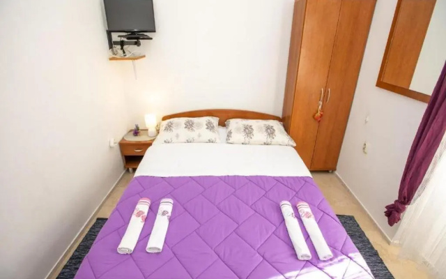 Apartment Brunac