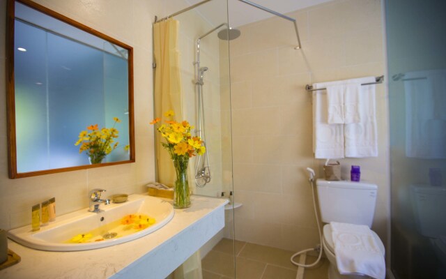 Tom Hill Boutique Resort & Spa
