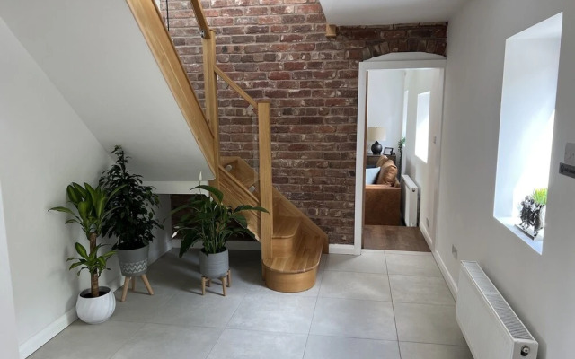No1 Little Barrow Barns