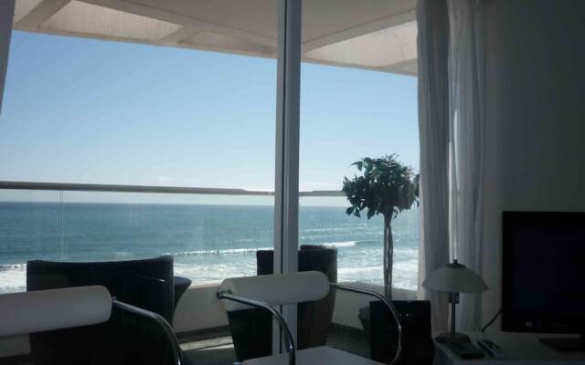 La Serena Boca Costa Apartments