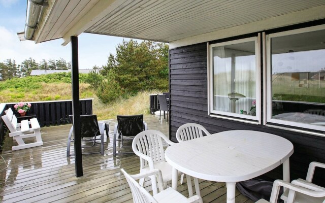 Tranquil Holiday Home in Ringkøbing With Terrace