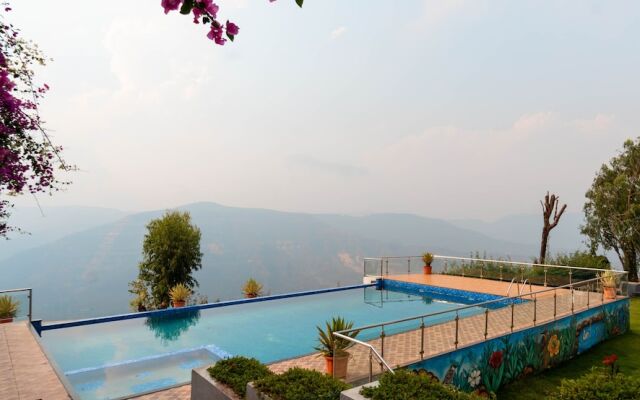 Cloud Mist Resort and Spa
