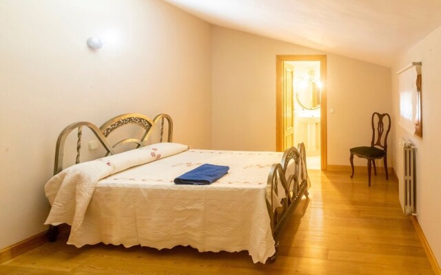 Fascinating Holiday Home in Villacañas With Swimming Pool