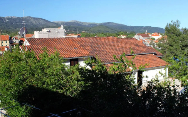 Triple Room Vrboska 540e