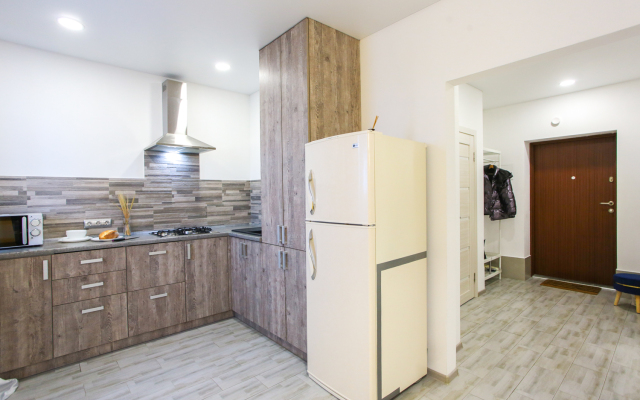 Апартаменты Апартик с выходом к озеру