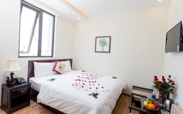 Apple Hotel