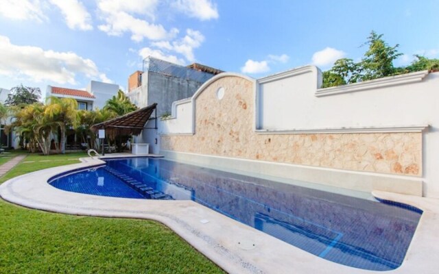 Perfect Villa With Pool Access