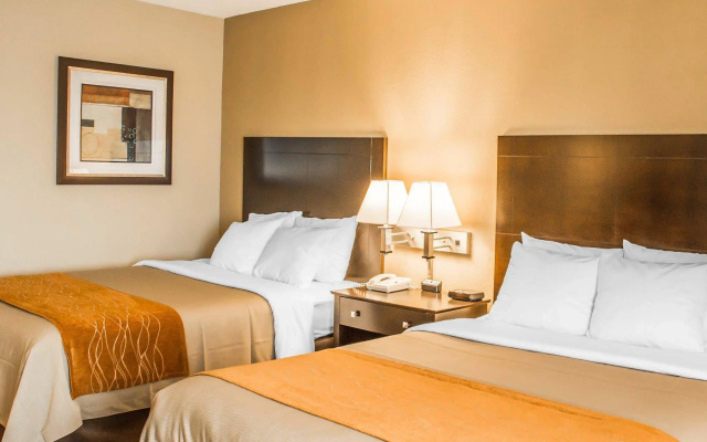 Spark by Hilton Cincinnati Airport South