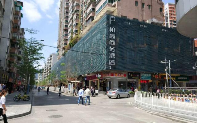 Paco Hotel Tiyuxilu Metro Guangzhou-Free Shuttle Bus during Canton Fair