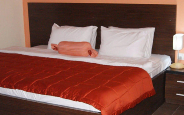 Purple Tulip Hotel