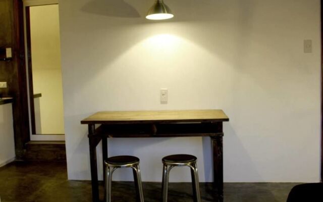 812 Angol Boracay Apartment