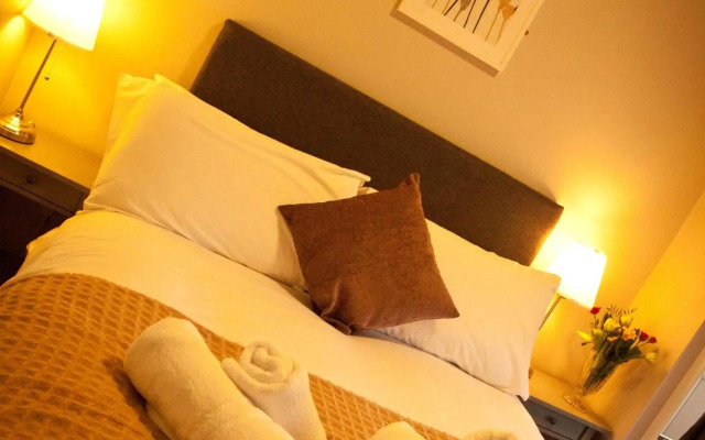 Rowton Poplars Hotel