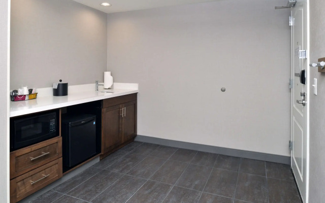 Hampton Inn & Suites Las Vegas Airport