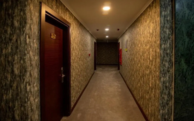 Sardur Hotel