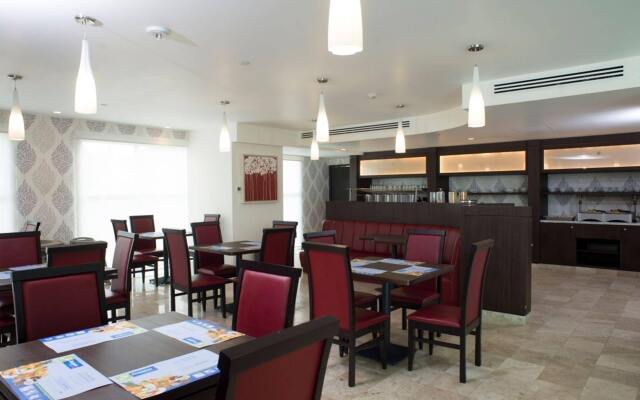 Holiday Inn Express Queretaro by IHG