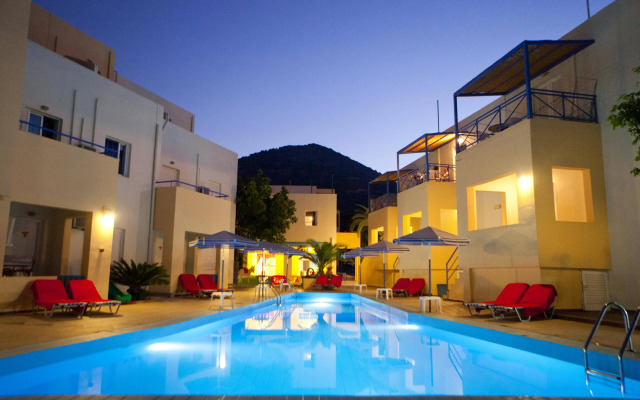 Blue Horizon Apartments