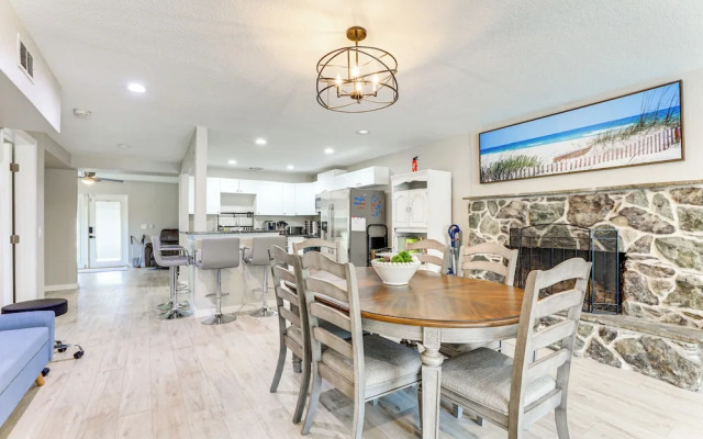 Saltwater Pool & Putting Green: Bradenton Oasis