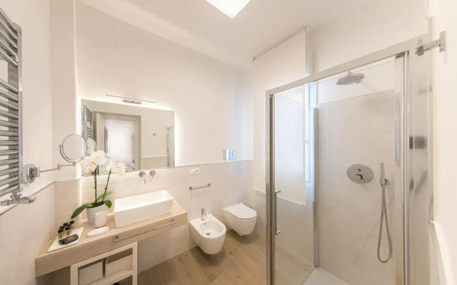 La Home42 Suite