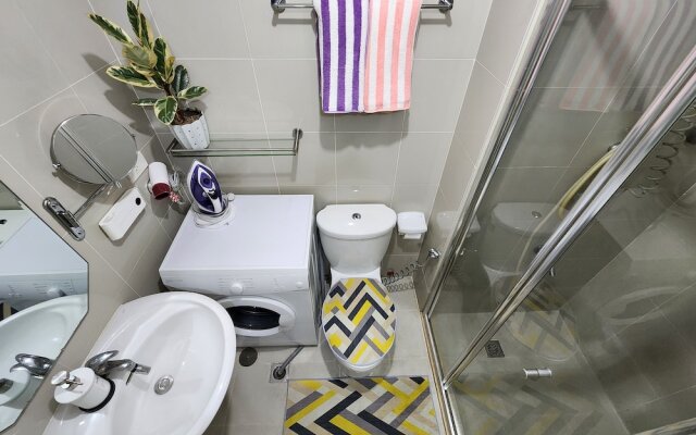 Elegant Studio @ Grass Residences 1-5 persons only, Quezon City
