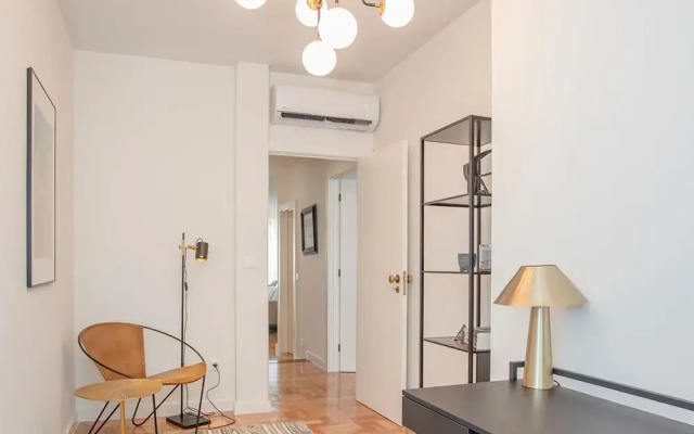 Liiiving in Porto - Design Bright House
