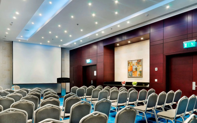 Hilton Alexandria Green Plaza
