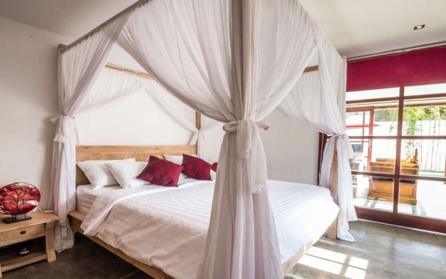 Villa for Rent in Bali 2068 – Guest Rooms – Kuta