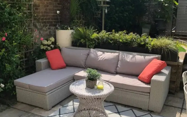Central London Superb 4 Bedroom 18th Century Townhouse