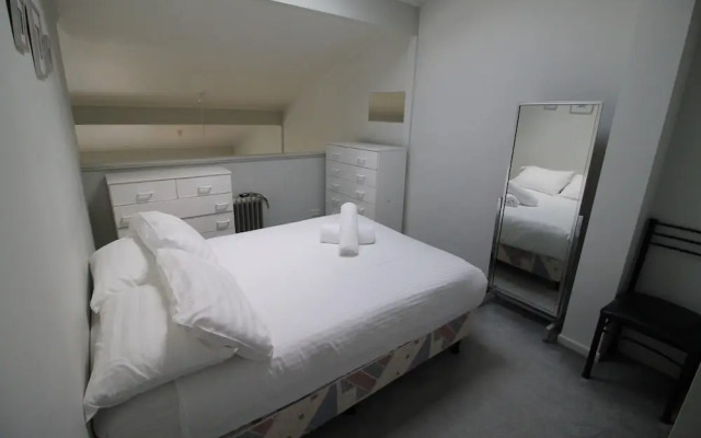 Razorback 11 - Razorback Plaza Jindabyne