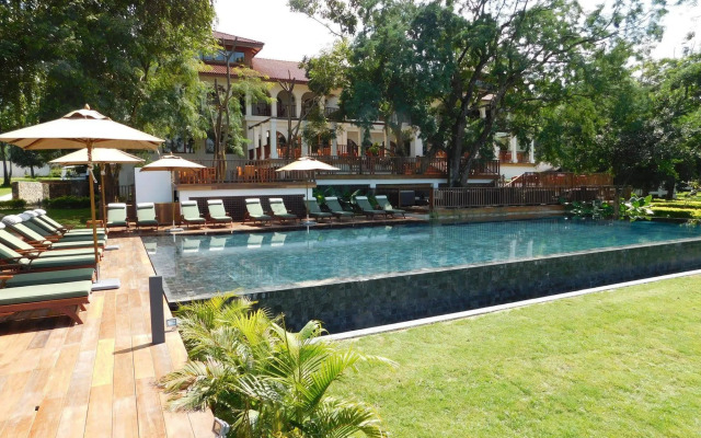 Sanctum Inle Resort