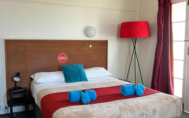 North Gregory Hotel