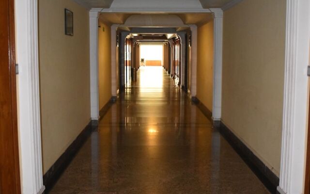 Hotel Royal Highness