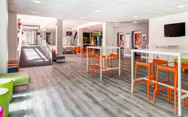 ibis Styles London Excel