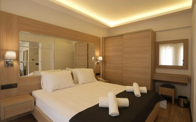 Alesta Seaside Residence
