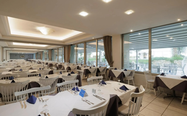 Elea Beach Hotel