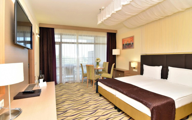 Flamingo Grand Hotel & SPA
