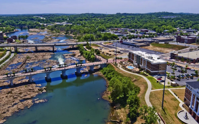 Courtyard Columbus Phenix City/Riverfront