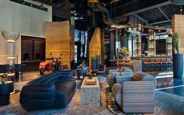 Moxy Downtown Los Angeles