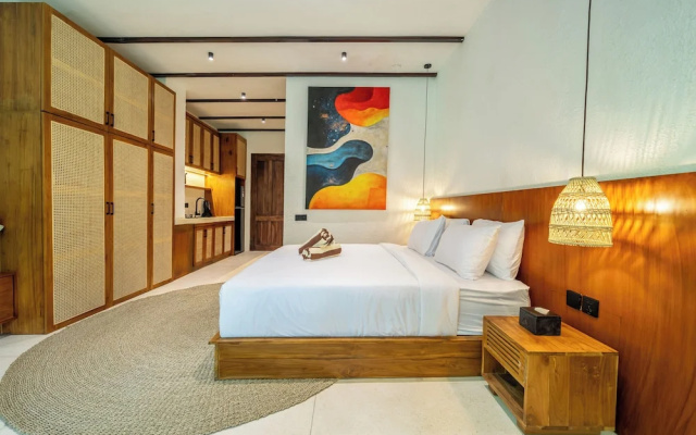 Sacred Jungle by EVDEkimi Ubud – Modern Villas and Apartments with Kitchens, Pools, & Personalized Concierge Service – Guest Rooms – Ubud